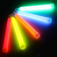 10 Industrial-Grade Glow Sticks for Parties, Camping, and Emergencies