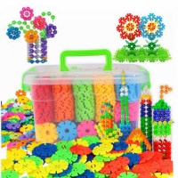 100-Piece Multicolor Snowflake Building Blocks Set for Kids - Creative, Educational, and Safe Construction Toy.