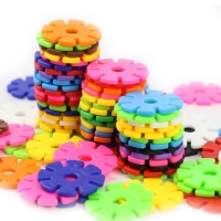 100pcs/lot Plastic Snowflake Building Blocks for Kids Construction Toys Children 3D Puzzle Kindergarten Baby Assembly Toy Game