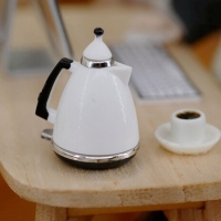 Miniature Kitchen Kettle Toy Pot for Dollhouse Decoration - Kids Pretend Play Furniture