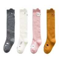 Unisex Cartoon Animal Knee-High Cotton Socks for Babies and Children (Cat/Bunny/Fox/Squirrel)