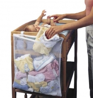 Crib Hanging Storage Bag - Ideal for Toys, Diapers and Nappies - Perfect Bedding Accessory for Baby Cots