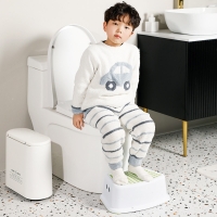 Toilet Stool Plastic Anti-slip Children Chair Kids Step Stool Aid Helper Household Kitchen Bathroom Living Room Toilet Chair