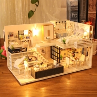 CUTEBEE DIY Dollhouse kit Wooden Doll House Miniature House Furniture Kit Toys for children Christmas Gift TD32