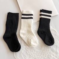 Cotton Sport Socks for Kids: Black & White, 1-10 Years.