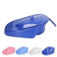 Portable Bedpan with Lid and Handle for Elderly, Patients, Pregnant Women, and Children - Smooth PP Material Urinal Pee Trainer