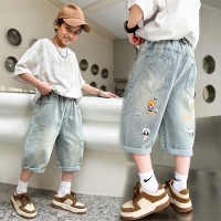 Boys summer shorts 2025 new product summer jeans summer style fashion boy ripped denim mid-trousers back pocket cartoon printed